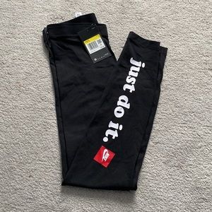 Black Nike Leggings